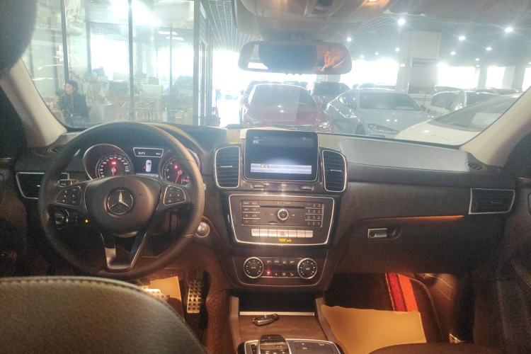 Used Mercedes-Benz GLE-Class 2018 GLE 400 4MATIC U.S. specification
