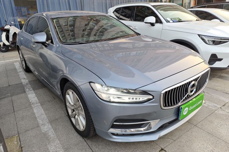Used Volvo S90 2020 Facelifted T5 Zhiyi Luxury Edition
