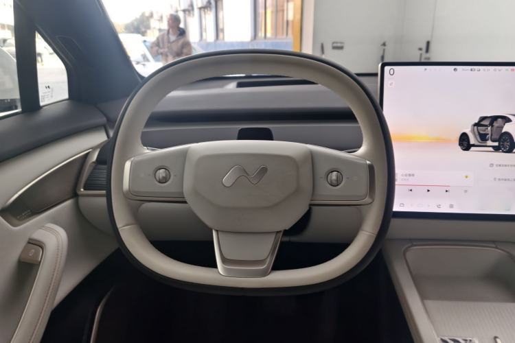 Used ONVO L60 2024 60 kWh All-Wheel Drive