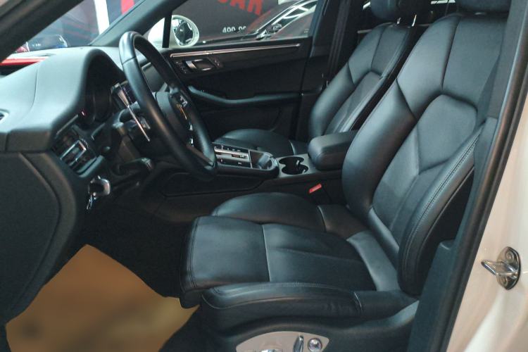 Used Porsche Macan 2023 Macan 2.0T
