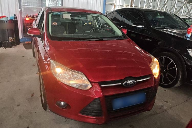 Used Ford Focus 2012 Sedan 1.6L Automatic Comfort Model
