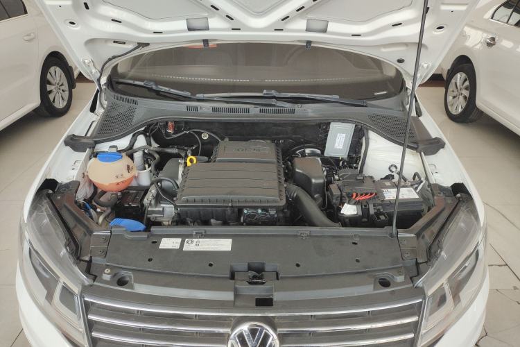 Used Volkswagen Santana 2016 1.6L Manual Comfort Edition
