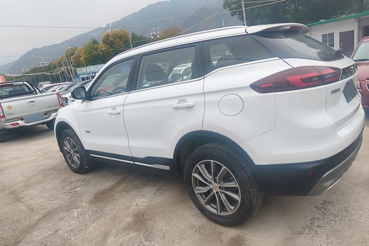 Used Geely Auto Emgrand X7 Sport 2020 1.8TD DCT Two-Wheel Drive Smart Connect 4G-Enabled Version