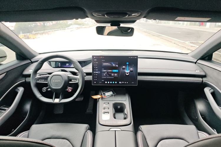 Used  SU7 2024 Rear-Drive Long-Range Intelligent Driving Version
