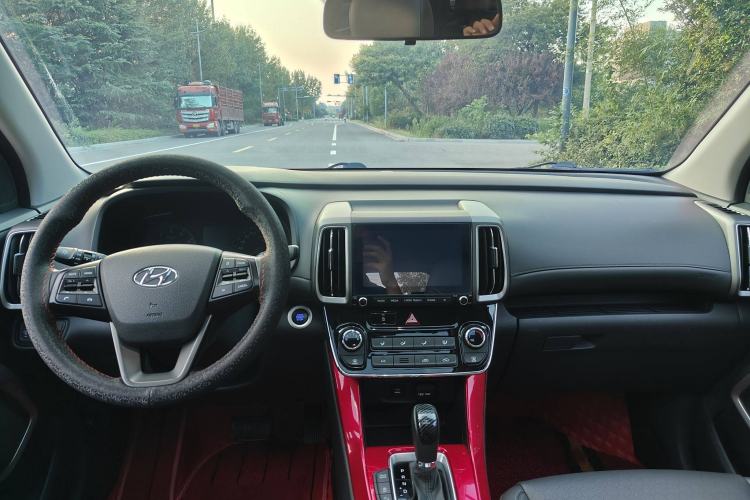 Used Hyundai ix35 2019 2.0L Automatic 2WD Zhiyong·Changxiang Edition China V Standard
