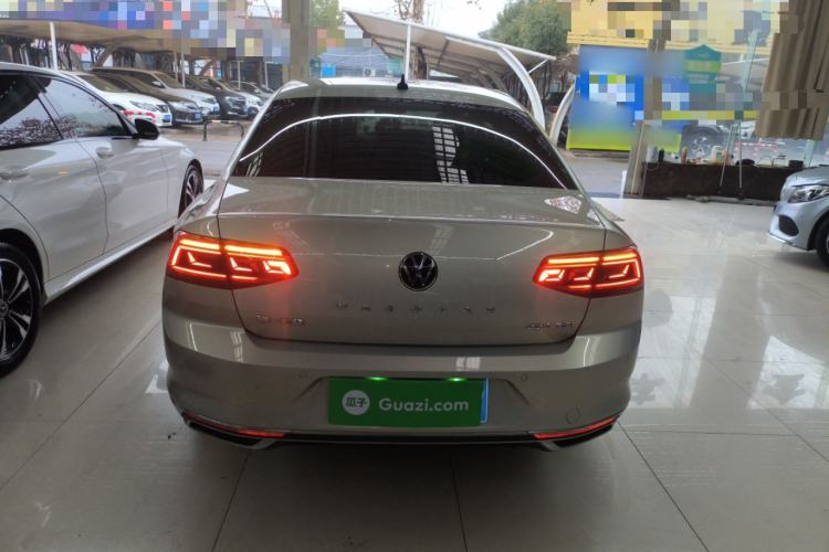 Used Volkswagen Magotan 2020 330TSI DSG Leading Model
