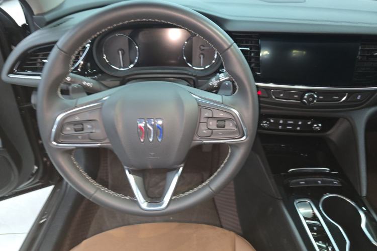 Used Buick Regal 2024 28T Luxury Edition