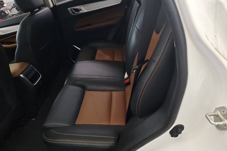 Used Geely Auto Vision X6 2018 1.4T CVT 4G Connected Flagship Edition