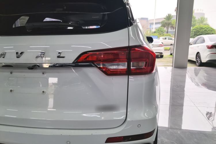 Used Haval M6 2019 1.5T DCT Two-Wheel Drive Elite Version China VI Standard
