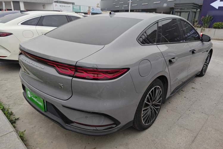 Used BYD Han 2025 EV with 701 km of Laser Radar-Enabled Intelligent Driving