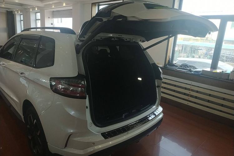 Used Ford Edge 2021 PLUS EcoBoost 245 4x4 ST-Line 7-Seater
