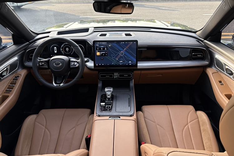 Used GAC Trumpchi ES9 2024 PHEV with 143 km Max
