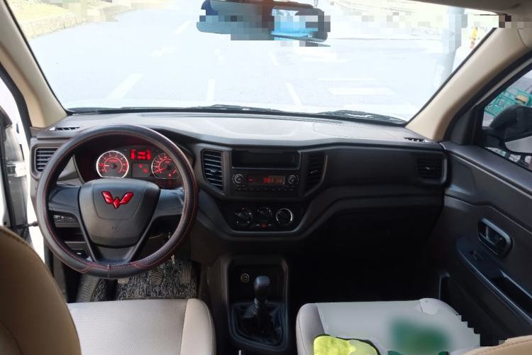 Used Wuling Hongguang V 2022 1.5L Jingqu Edition Electric-Assist LAR
