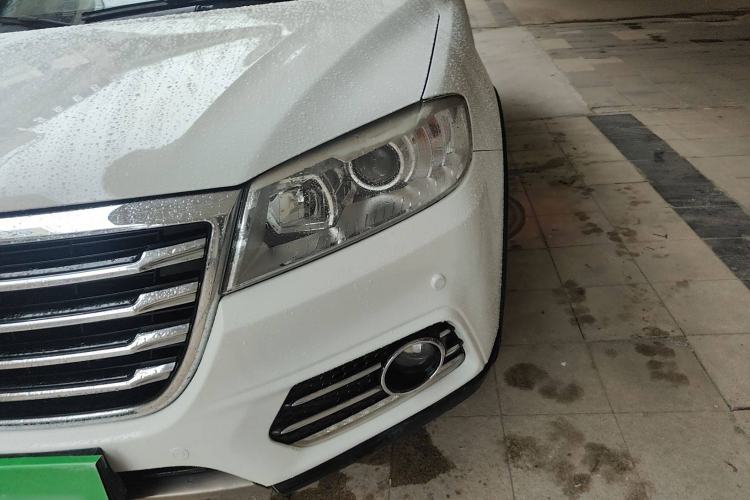 Used Haval H6 2015 Sport Edition 1.5T Automatic Two-Wheel Drive Luxury Model
