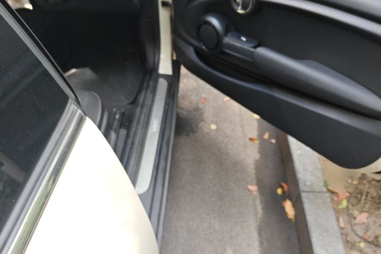 Used  MINI 2014 1.5T COOPER Fun
