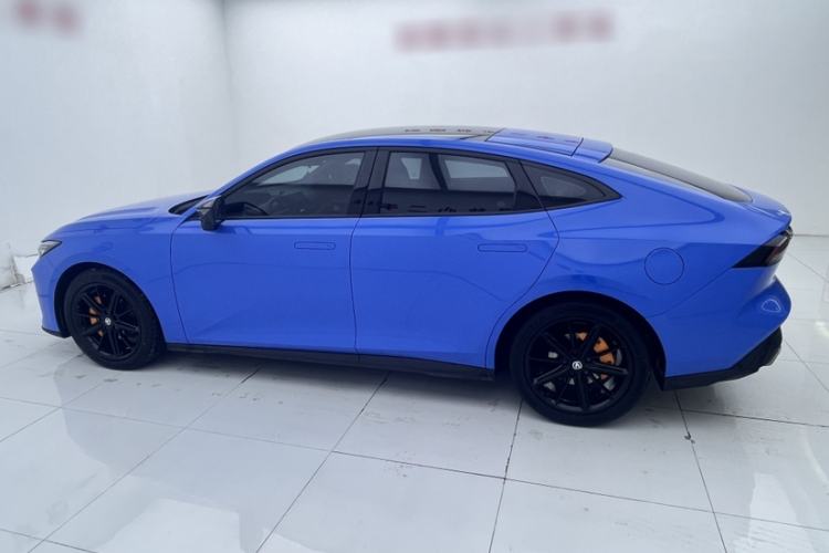 Used Changan UNI-V 2022 1.5T Prestige Version