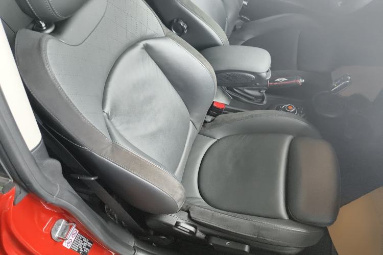 Used MINI MINI 2021 1.5T COOPER Artist