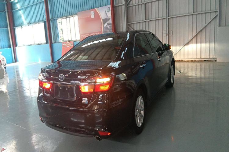 Used Toyota Camry 2015 Dual-Engine 2.5 HG Luxury Navigation Edition
