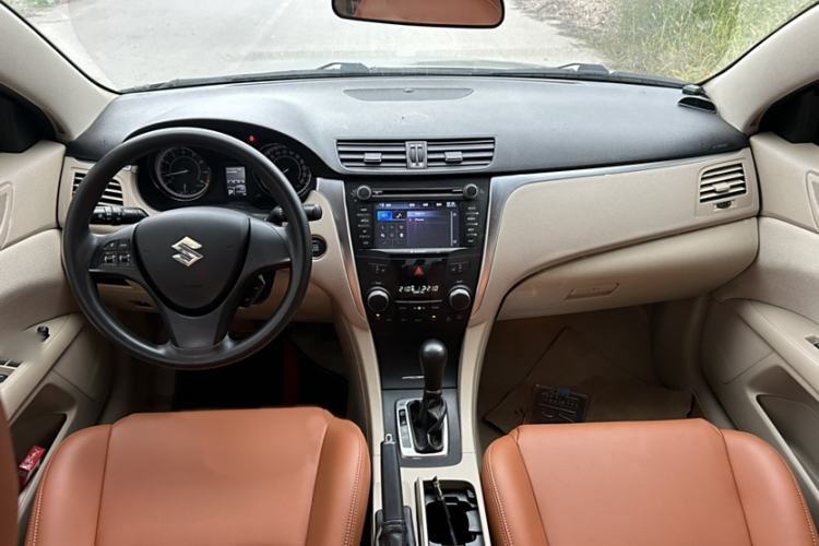 Used Suzuki Kizashi 2011 2.4L Two-Wheel Drive CVT Standard Edition
