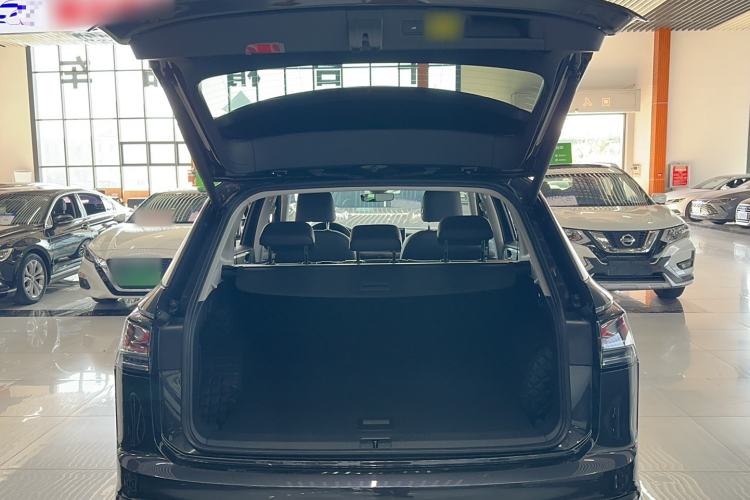 Used Volkswagen Tayron 2024 300TSI Two-Wheel-Drive Luxury Plus Advanced Version
