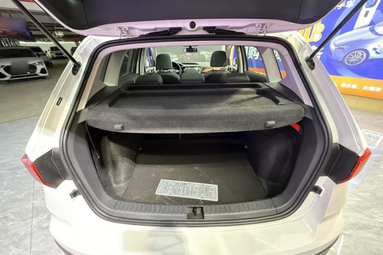 Used Volkswagen Tharu 2022 280TSI Two-Wheel-Drive Luxury Edition