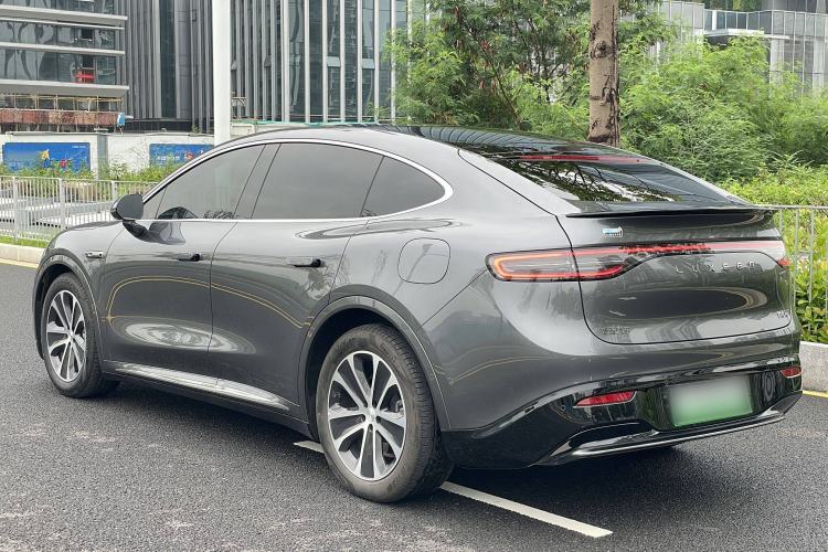 Used Hima Luxeed R7 2024 All-Electric 802 km Max
