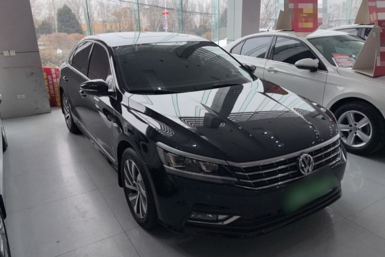 Used Volkswagen Passat 2017 280TSI DSG Luxury Edition
