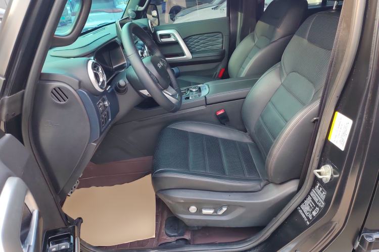 Used  BJ40 2024 2.0D Blade Hero Glory Edition