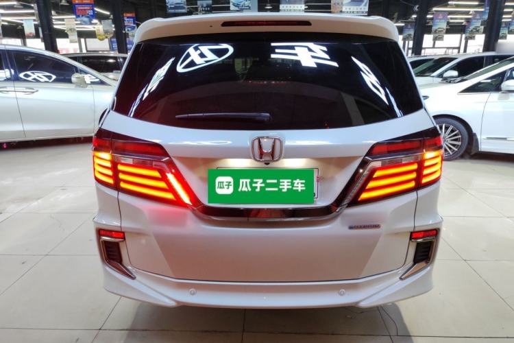 Used Honda Elysion 2019 2.0L Hybrid Supreme Edition
