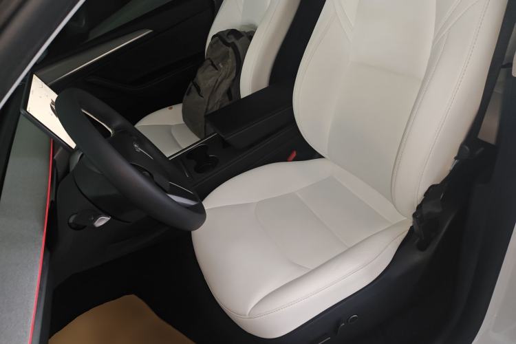 Used Tesla Model Y 2024 Long-Range All-Wheel-Drive Version
