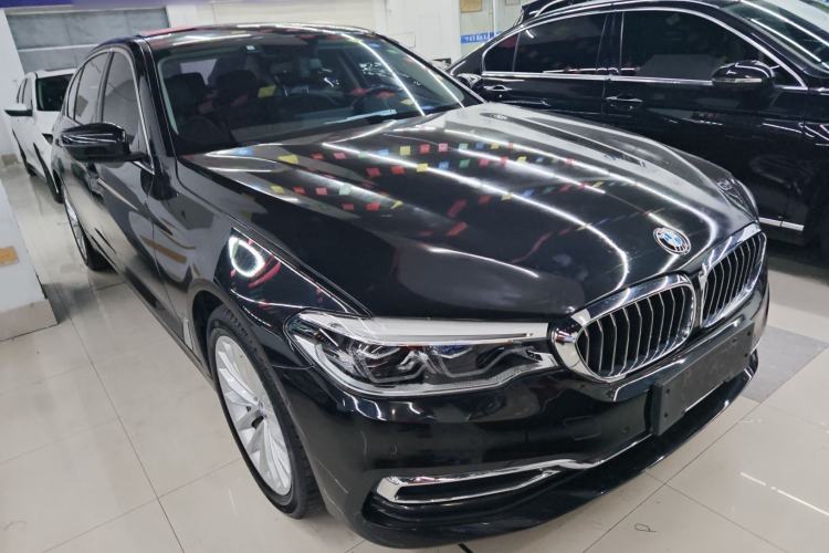Used BMW 5 Series 2019 Facelifted 530Li Luxury Edition Premium Package
