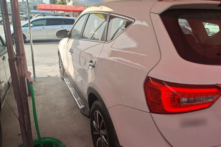 Used Dongfeng Fengon 580 2017 Revised Version 1.5T CVT Luxury Edition