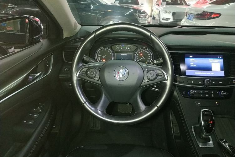 Used Buick LaCrosse 2021 652T Luxury Model
