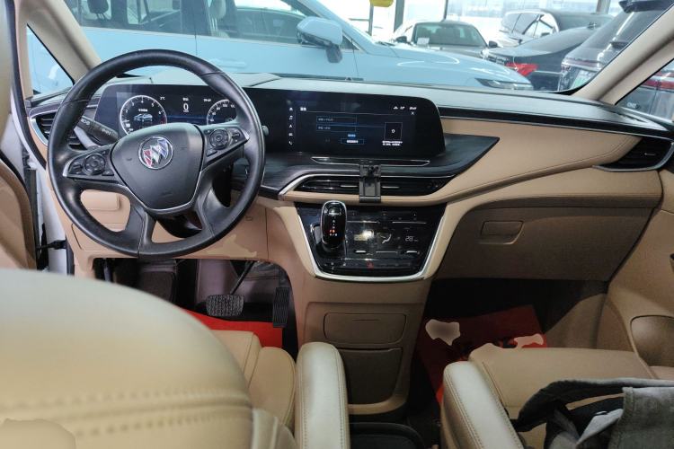 Used Buick GL8 2021 ES Landtrek 653T Smart Luxury Model
