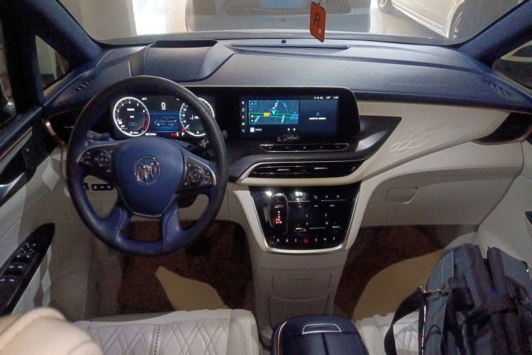 Used Buick GL8 2020 Avenir Avia Four-Seat Luxury Edition
