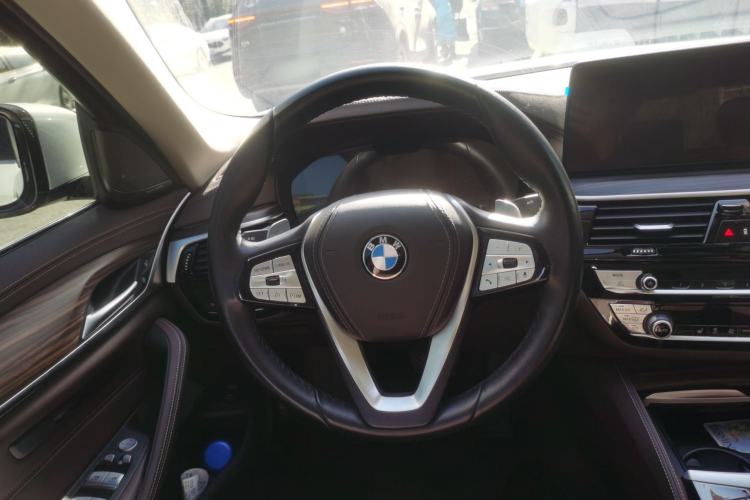 Used BMW 5 Series 2022 Second Facelift 530Li Leading Edition Luxury Package