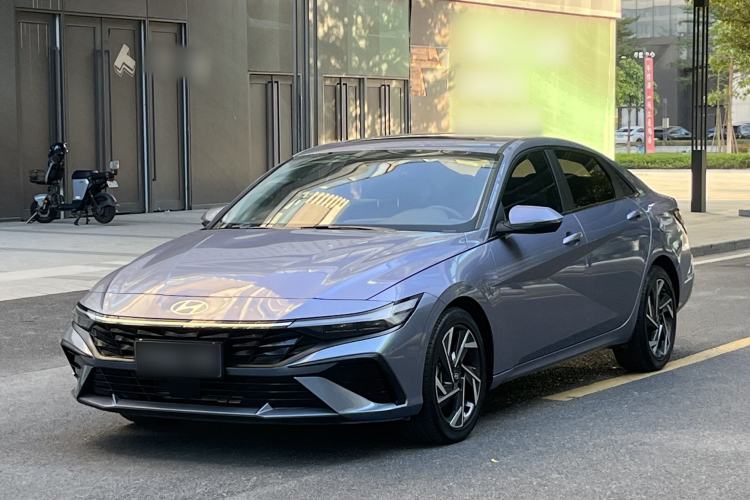 Used Hyundai Elantra 2023 1.5L CVT LUX Prestige Edition