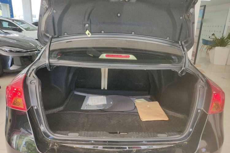 Used Buick Excelle 2015 1.5L Automatic Classic Model
