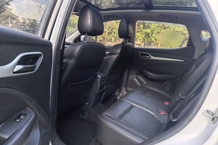 Used MG ZS 2018 1.5L Automatic Luxury Edition China V Standard