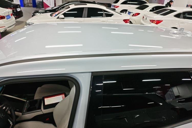 Used BYD Yuan UP 2025 Model 301KM Leading Version
