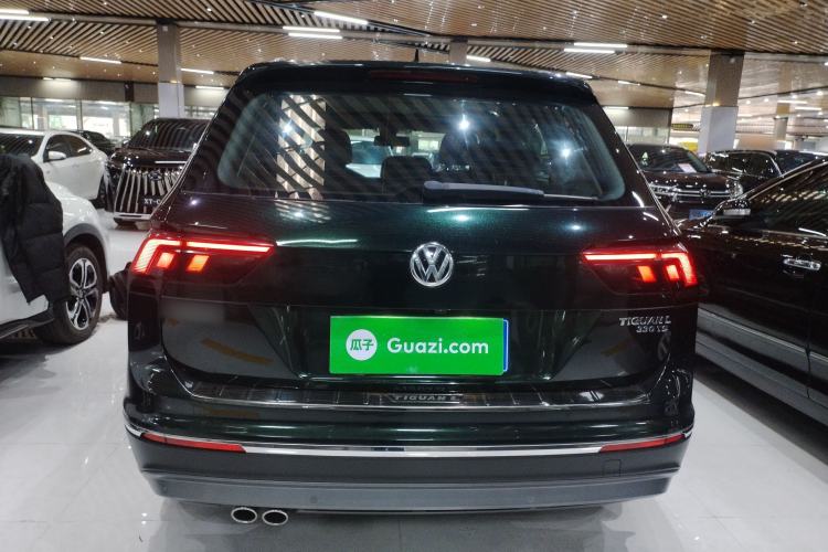 Used Volkswagen Tiguan L 2020 330TSI Automatic Two-Wheel Drive Panoramic Comfort Edition China VI Standard
