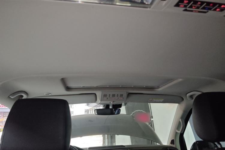 Used Volkswagen Multivan 2017 2.0 TSI 4x4 Prestige Edition 7-Seater
