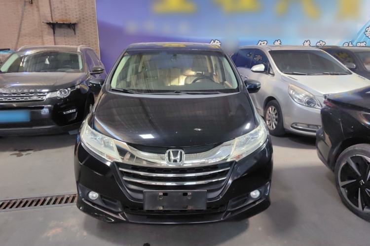 Used Honda Odyssey 2015 Revised 2.4L Luxury Edition
