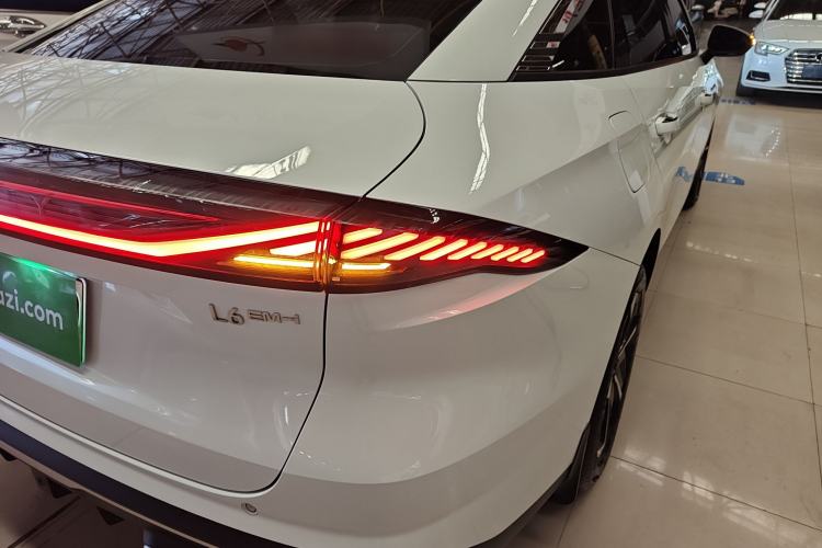 Used Geely Galaxy L6 2025 EM-i 140km Explorer+ Edition
