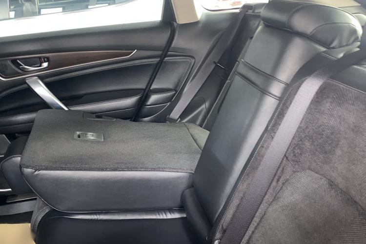 Used Honda Avancier 2017 240TURBO Two-Wheel Drive Elite Edition
