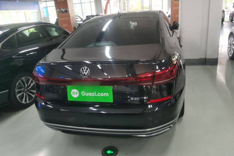 Used Volkswagen Passat 2022 330TSI Starry Elite Edition
