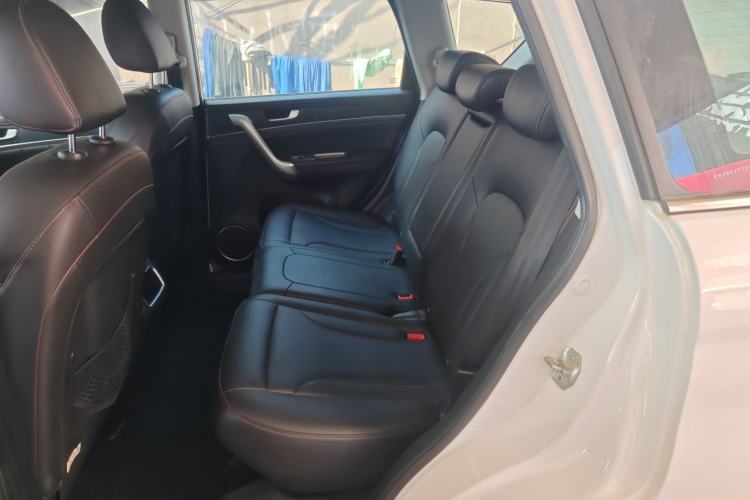 Used Haval H6 2015 Sport Edition 1.5T Automatic Two-Wheel Drive Luxury Model
