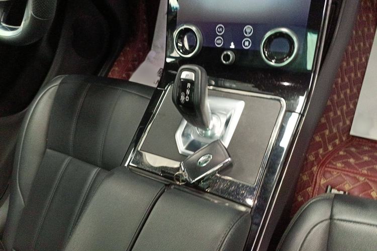 Used Land Rover Range Rover Evoque 2020 249 PS R-DYNAMIC SE Sport Technology Edition
