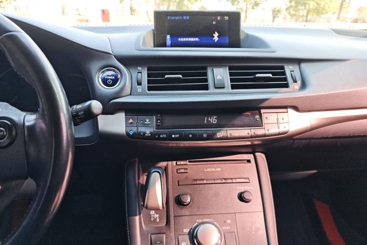 Used Lexus CT 2014 CT200h Comfort Edition Monochrome