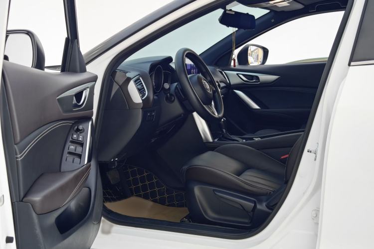 Used Mazda CX-4 2016 2.5L Automatic 4x4 Sky Blue Passion Edition
